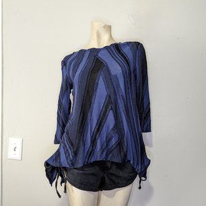 Simply Vera Vera Wang Black and Blue Raw Edge Tunic S EUC